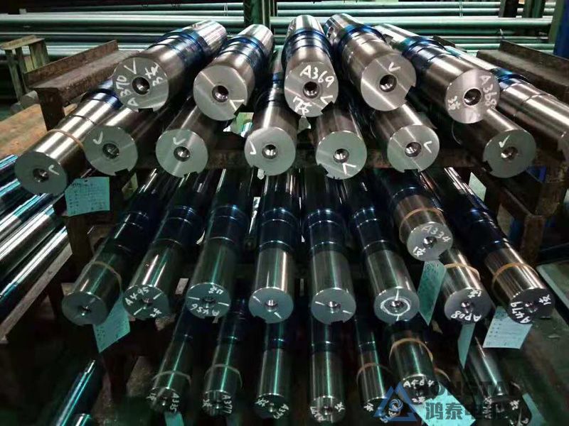 YE4-200L1-6电机轴伸两端打孔、特殊法兰